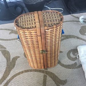 WinePicnic basket very unique